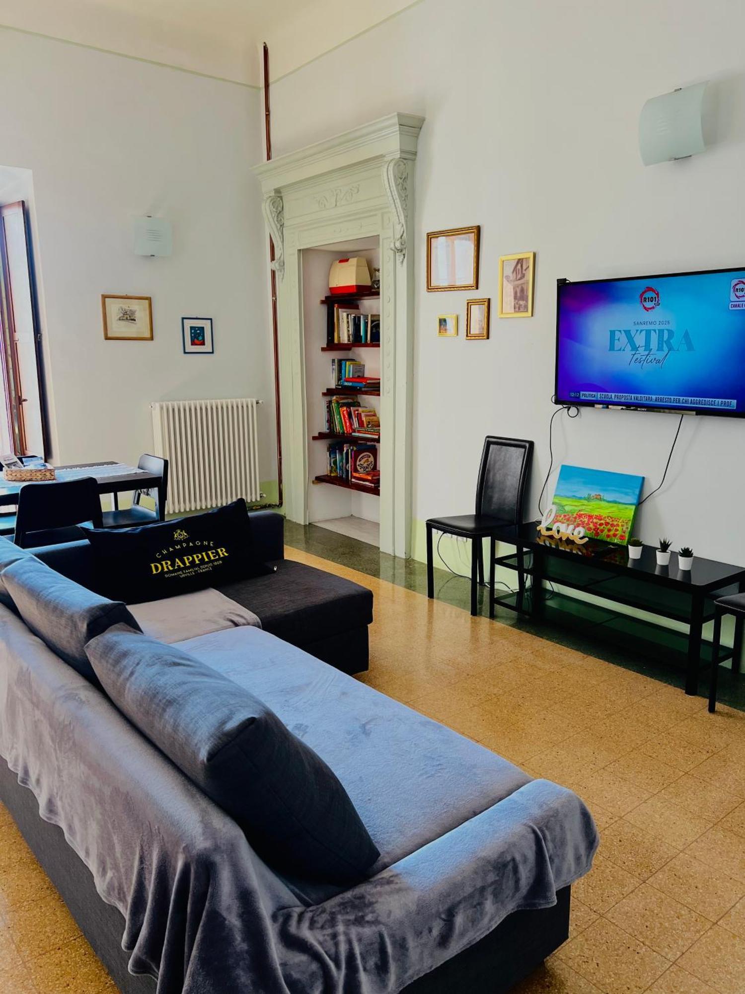 Regina D'Aragona Casa Vacanze Σουλμόνα Εξωτερικό φωτογραφία